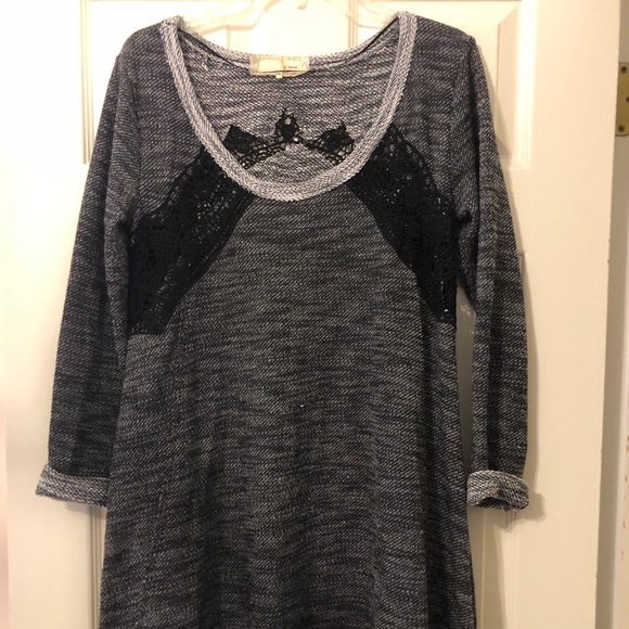 a’reve scoop neck asymmetrical hem tunic top - Picture 1 of 6